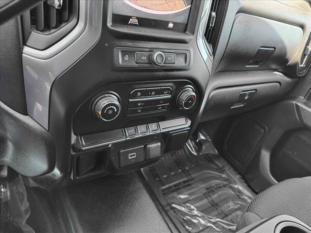 Used 2020 Chevrolet Silverado 1500 W/T w/ WT Fleet Convenience Package AWD/4WD image 15