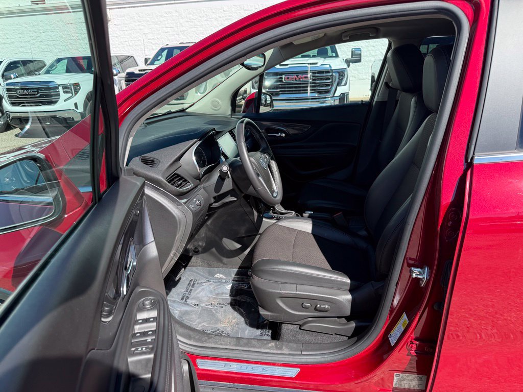Used 2019 Buick Encore Preferred w/ Safety Package FWD image 10