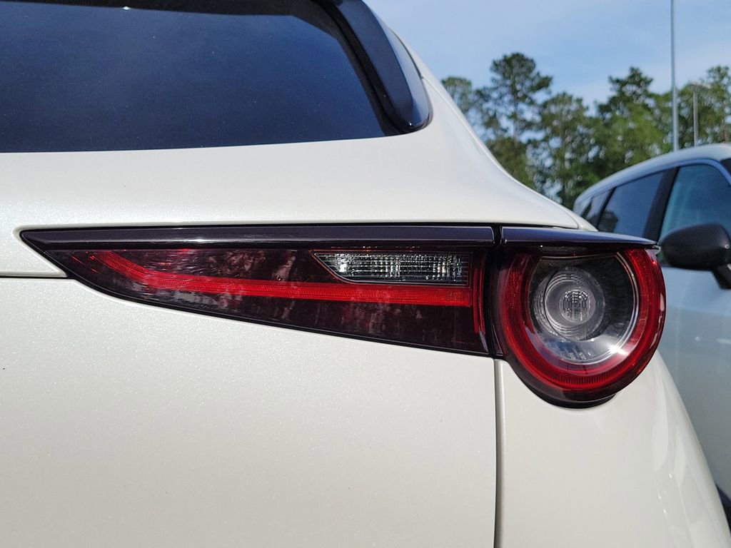 Used 2021 MAZDA CX-30 AWD 2.5 S w/ Select Package image 17