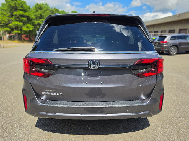 Certified 2026 Honda Odyssey EX-L image 5