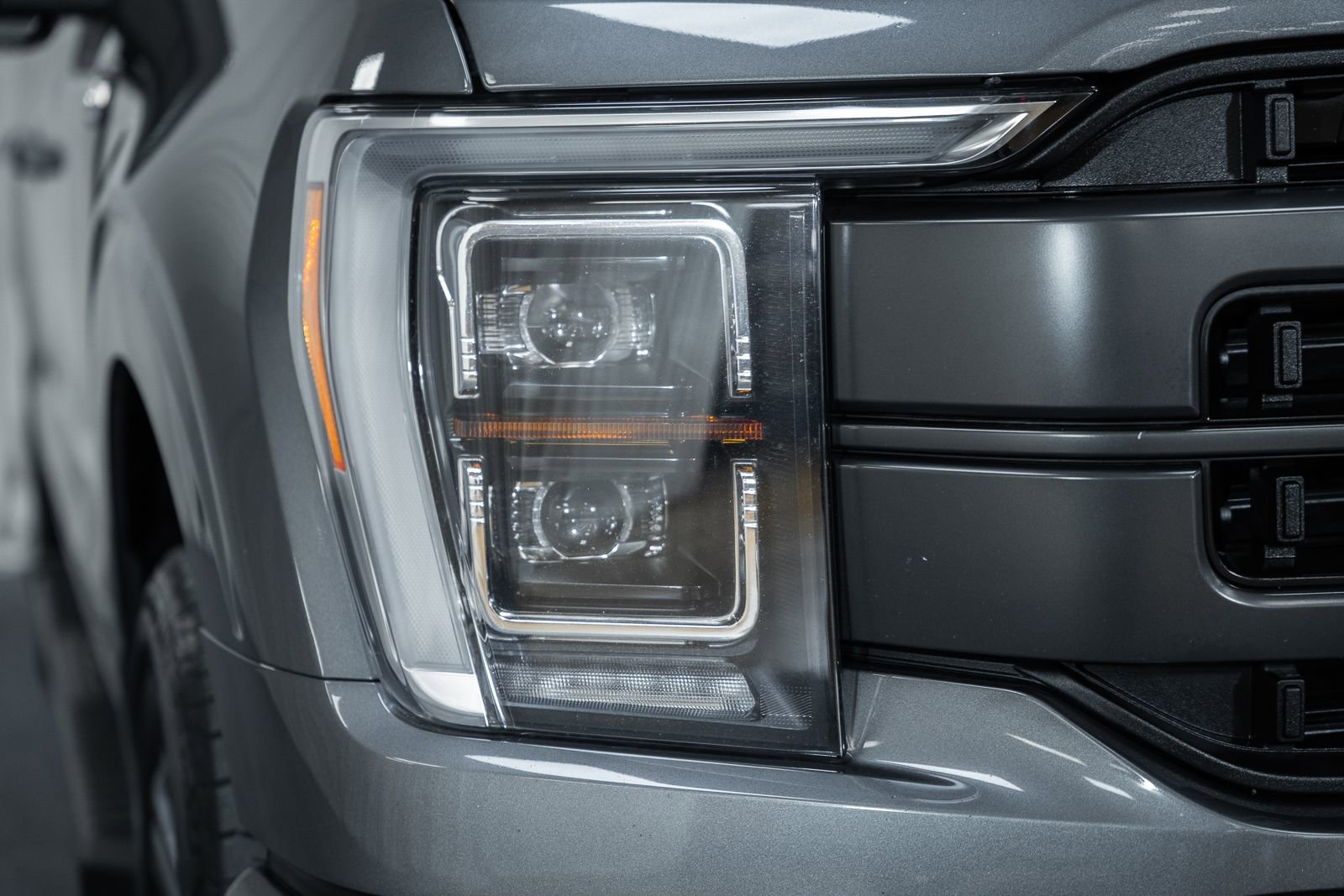 Certified 2023 Ford F150 Lariat w/ Equipment Group 502A High image 15