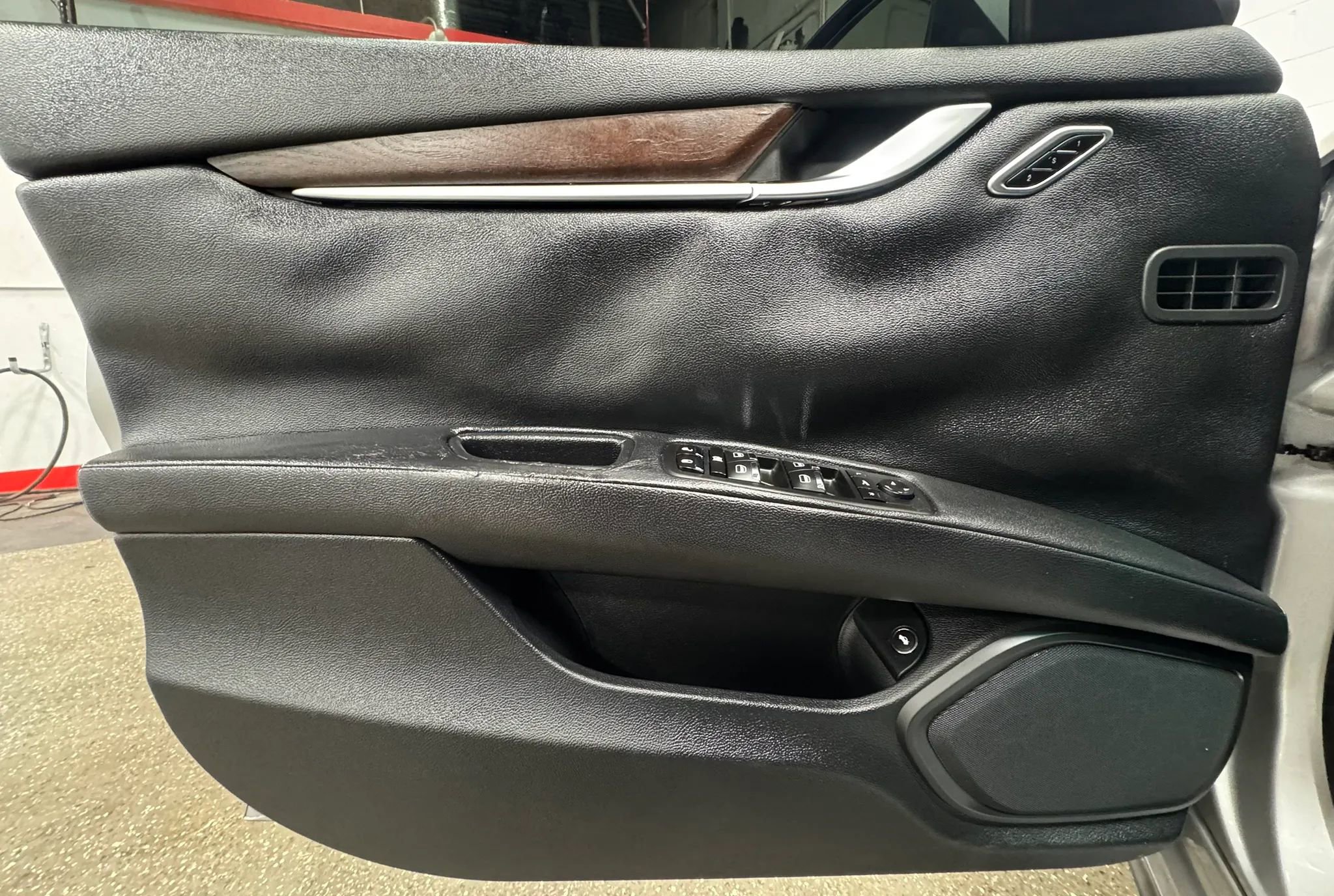 Used 2014 Maserati Ghibli S Q4 AWD/4WD image 9