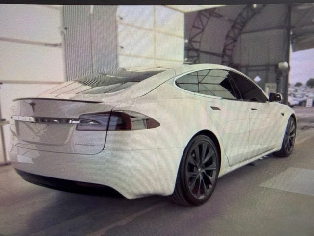 Used 2020 Tesla Model S Performance AWD/4WD image 3