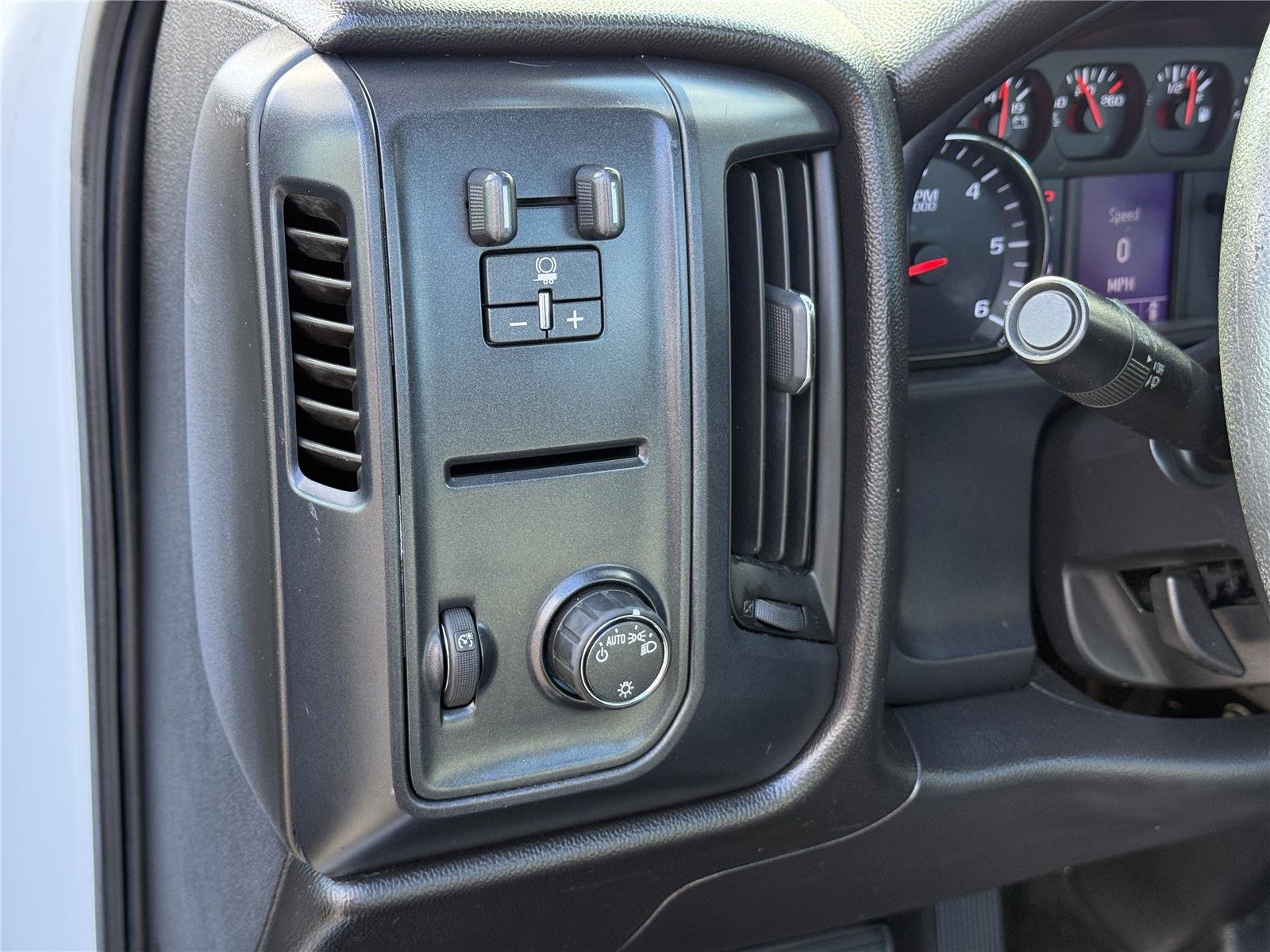 Used 2015 Chevrolet Silverado 3500 W/T image 17