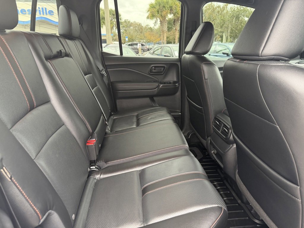 Certified 2025 Honda Ridgeline TrailSport image 8