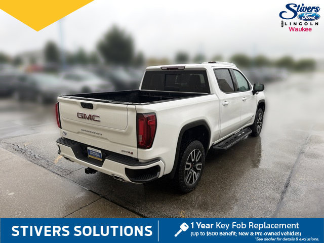 Used 2022 GMC Sierra 1500 AT4 w/ AT4 Preferred Package AWD/4WD image 6