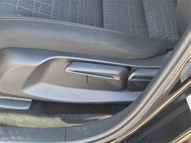 Used 2025 Honda HR-V Sport image 14