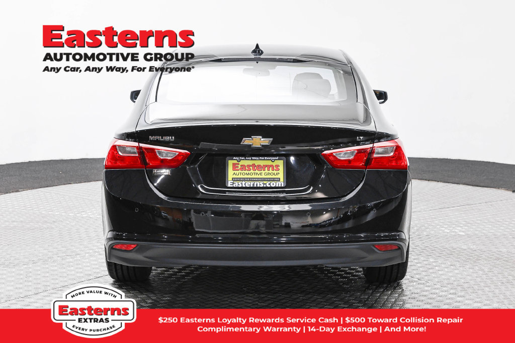 Used 2025 Chevrolet Malibu LT FWD image 7
