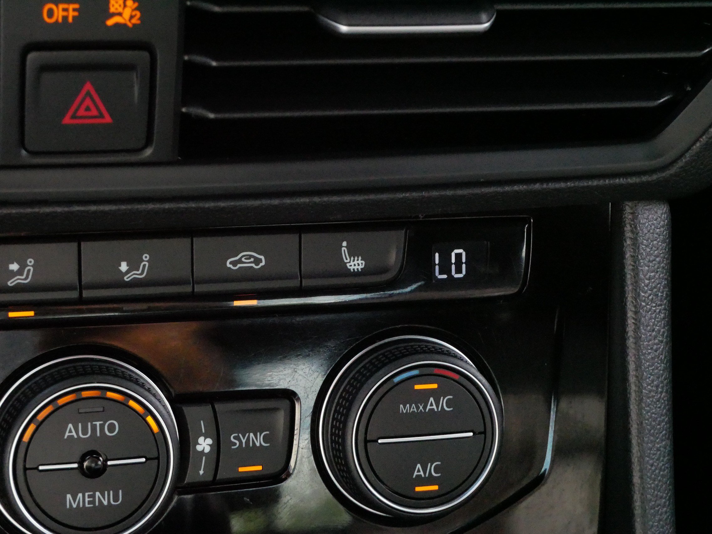 Certified 2022 Volkswagen Jetta GLI Autobahn FWD image 30