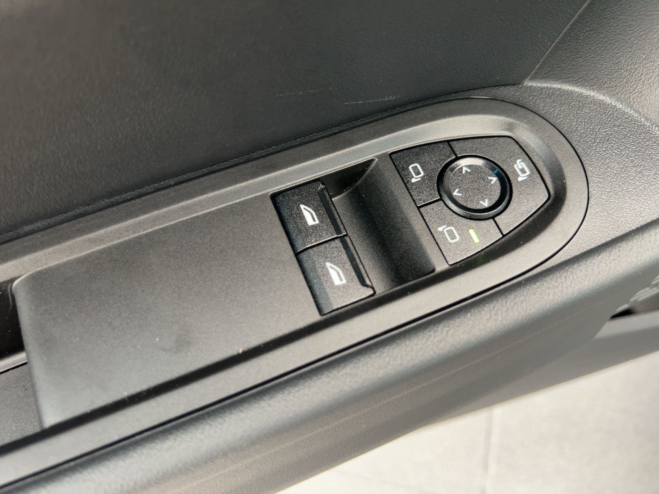 New 2026 MINI Cooper S image 13