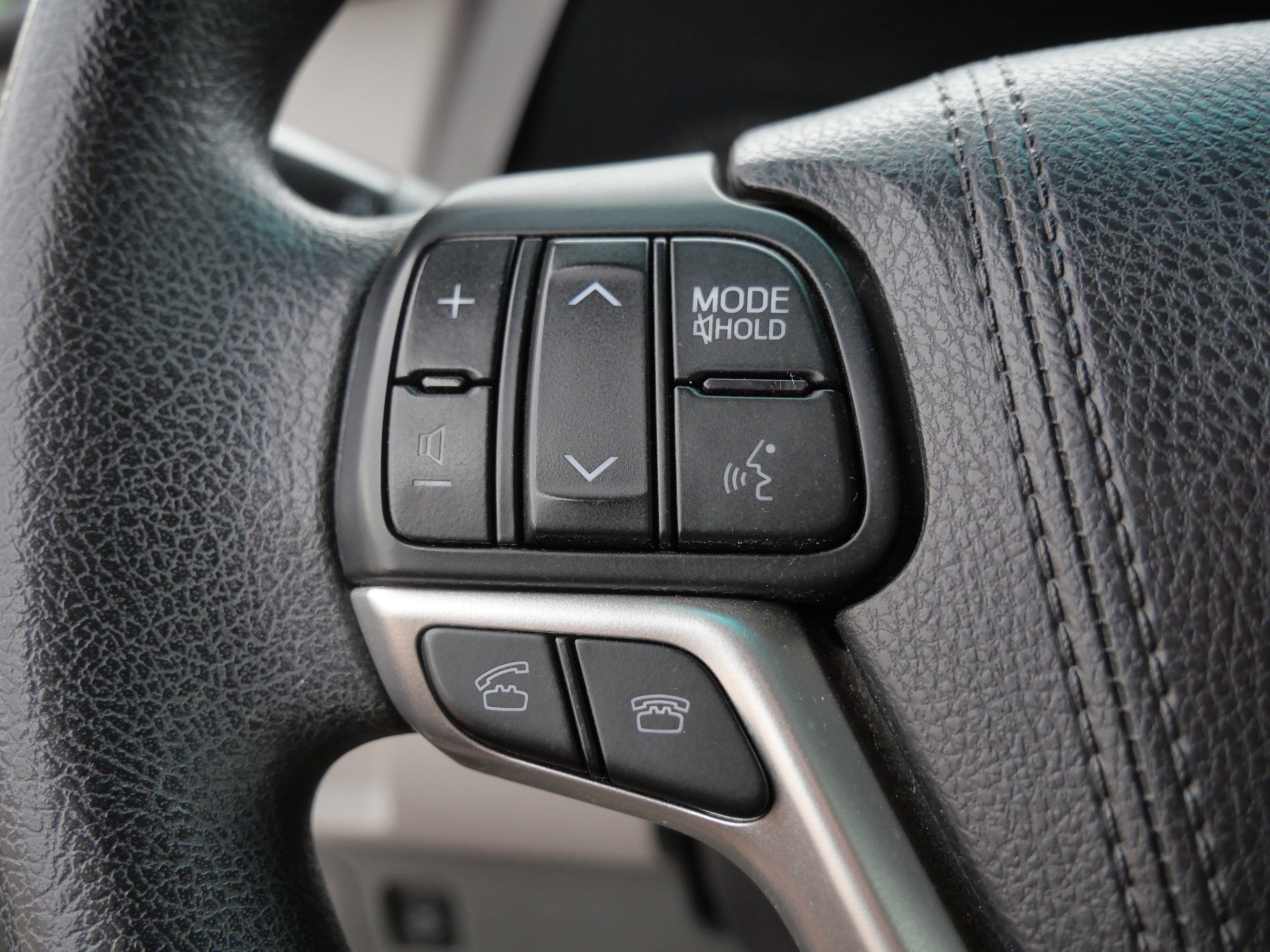 Used 2016 Toyota Sienna LE FWD image 27