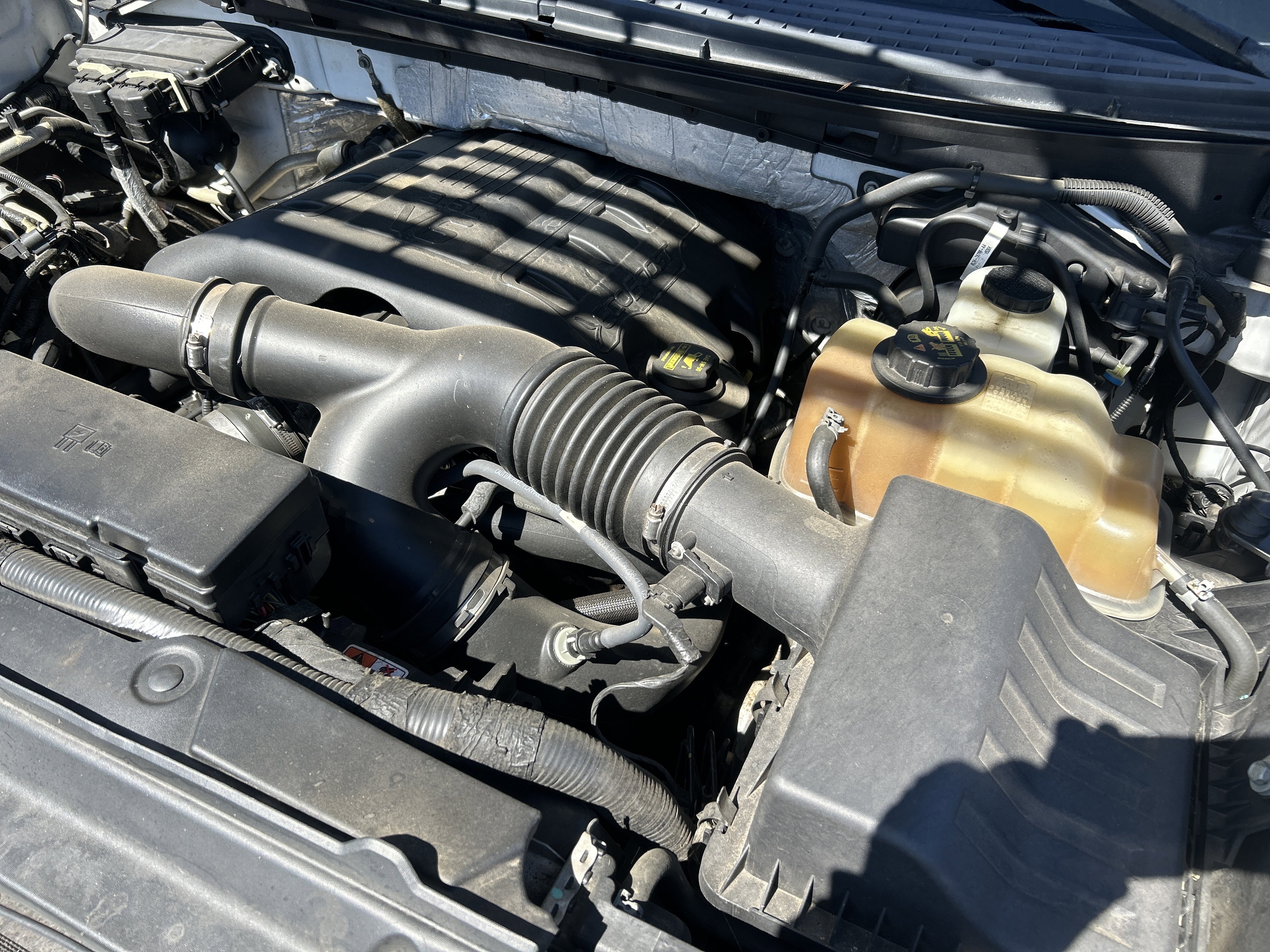 Used 2011 Ford F150 XLT w/ XLT Chrome Pkg image 51