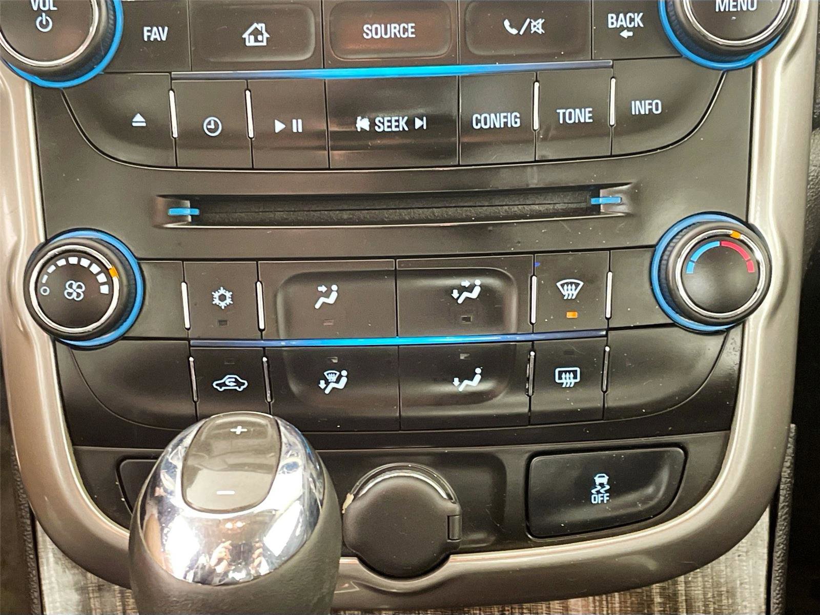 Used 2014 Chevrolet Malibu LT w/ Power Convenience Package image 16