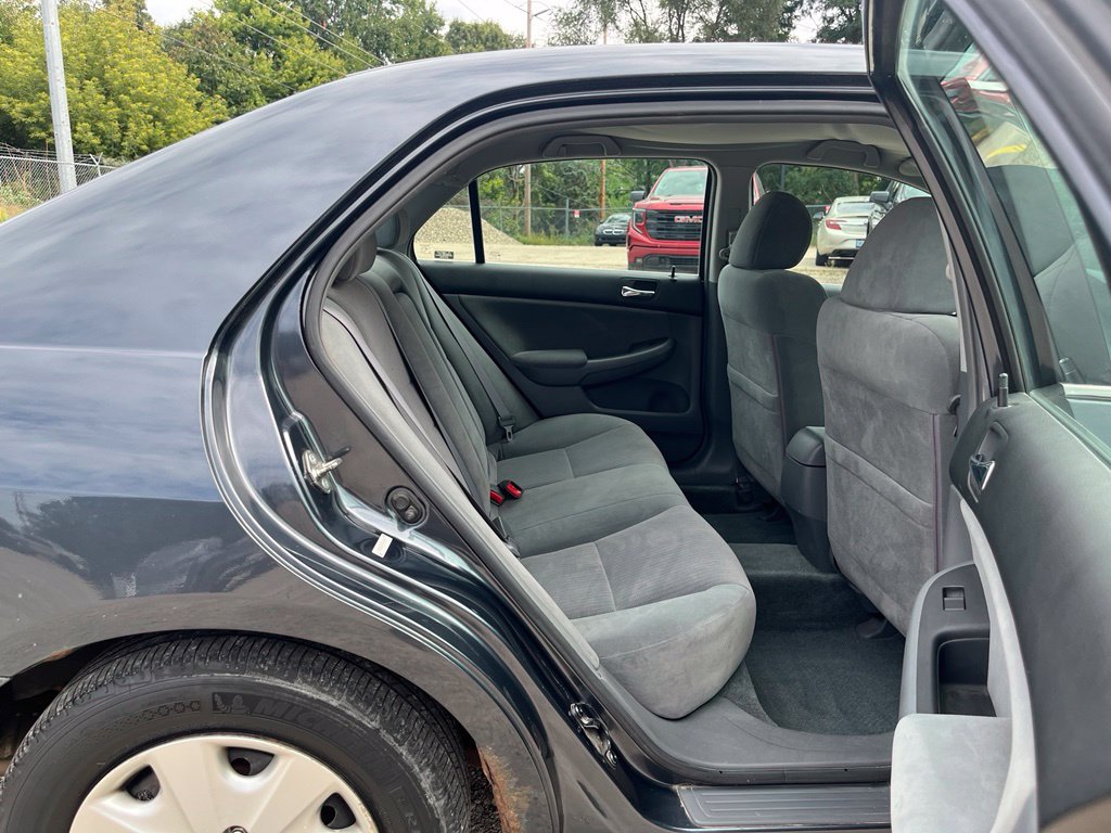 Used 2003 Honda Accord LX image 30