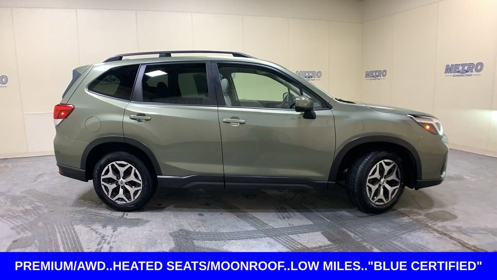 Used 2020 Subaru Forester Premium image 3