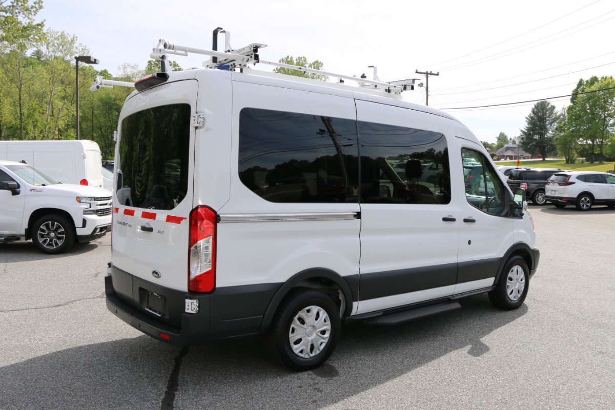 Used 2018 Ford Transit 150 XLT RWD image 7