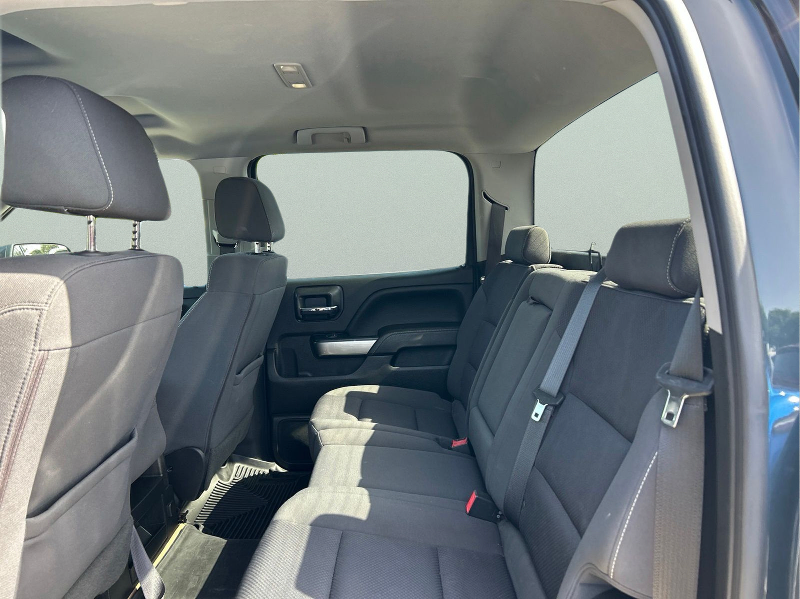 Used 2018 Chevrolet Silverado 1500 LT w/ All Star Edition AWD/4WD image 10