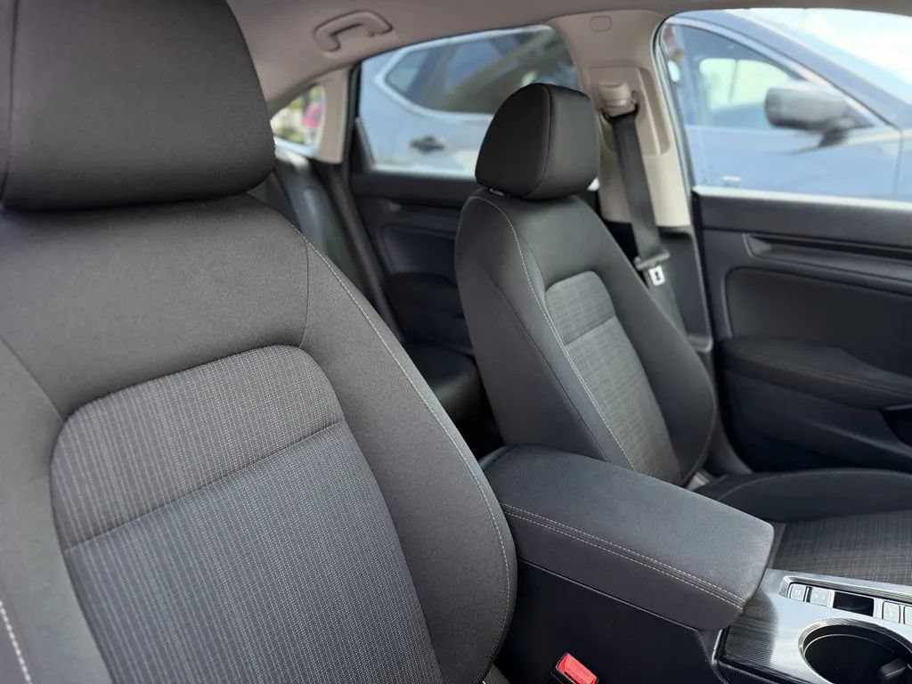 Used 2025 Honda Civic LX image 12