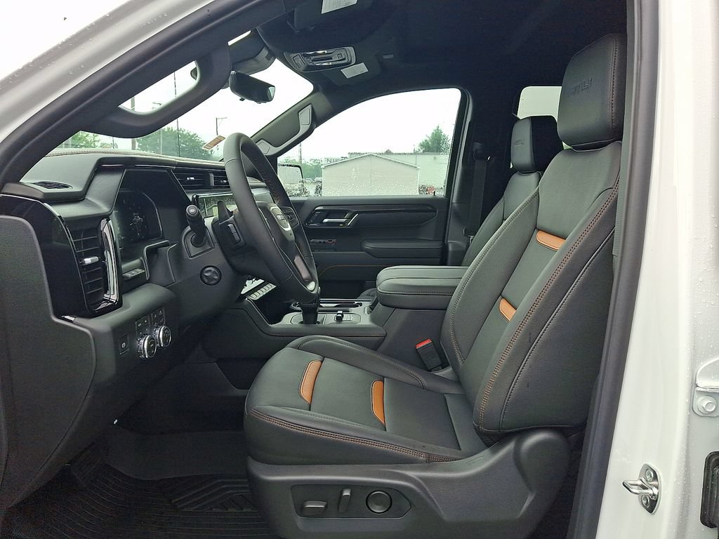 New 2026 GMC Sierra 1500 AT4 w/ AT4 Premium Package AWD/4WD image 7