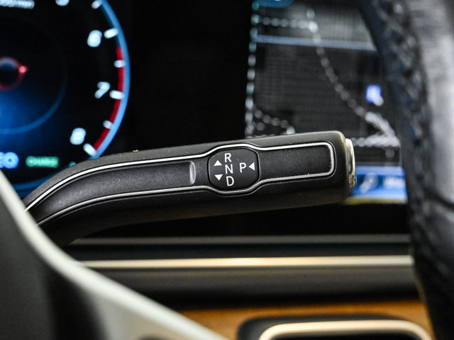 Used 2021 Mercedes-Benz GLS 450 4MATIC image 12