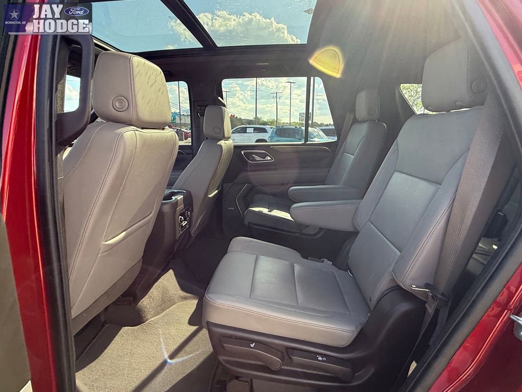 Used 2021 Chevrolet Tahoe LT w/ LT Signature Package RWD image 25