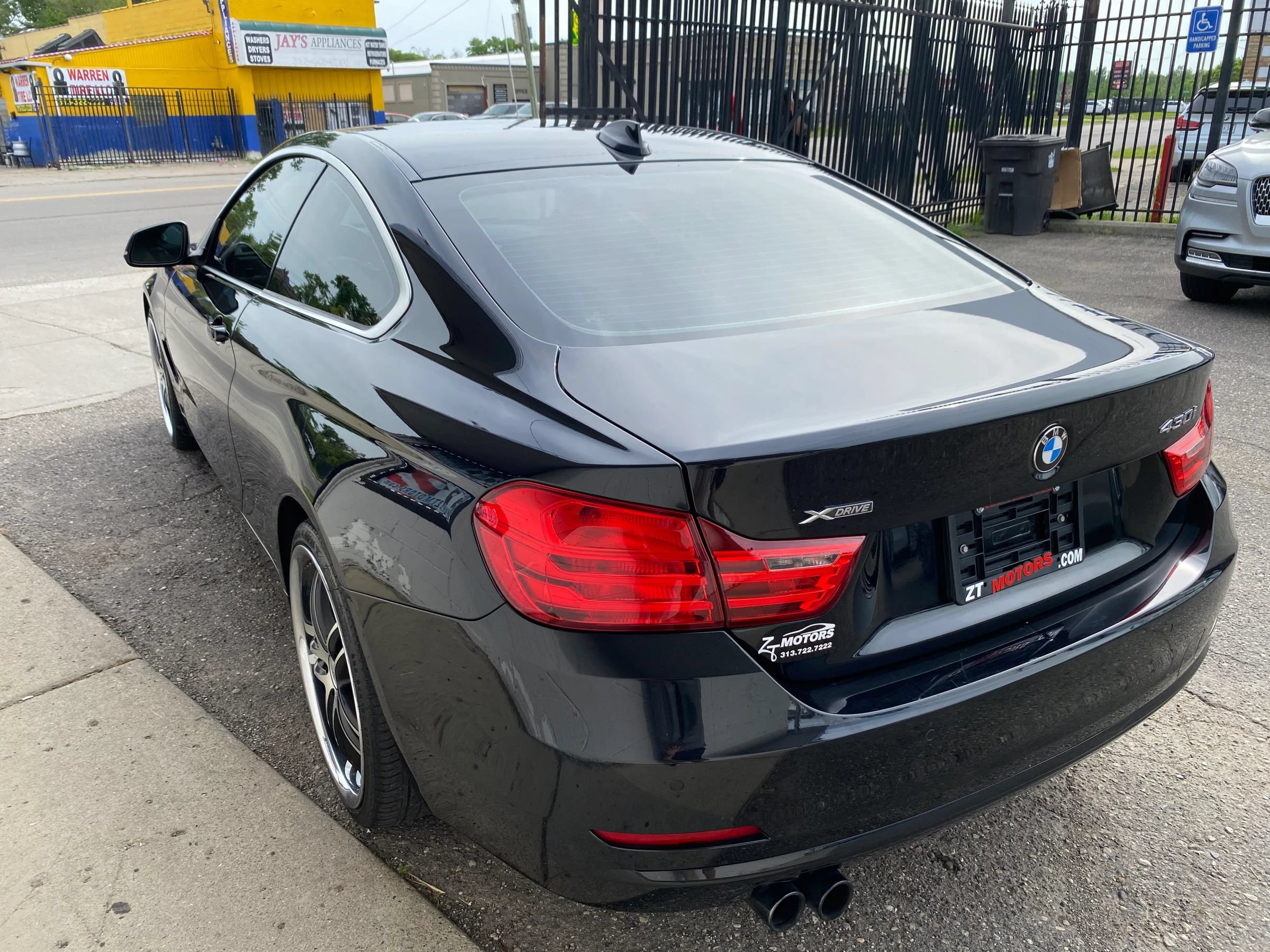 Used 2017 BMW 430i xDrive Coupe AWD/4WD image 2