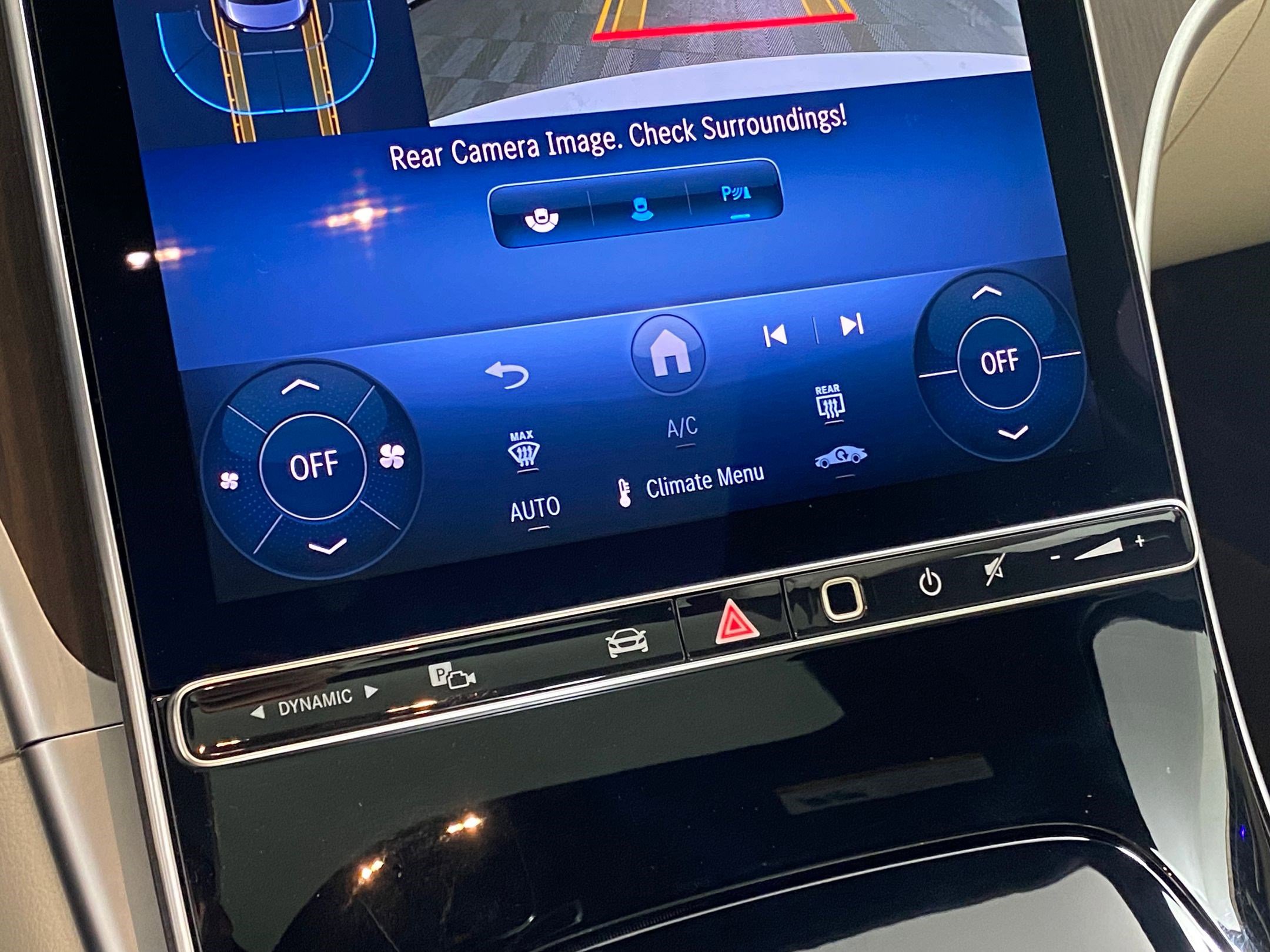 Certified 2025 Mercedes-Benz C 300 4MATIC Sedan image 27