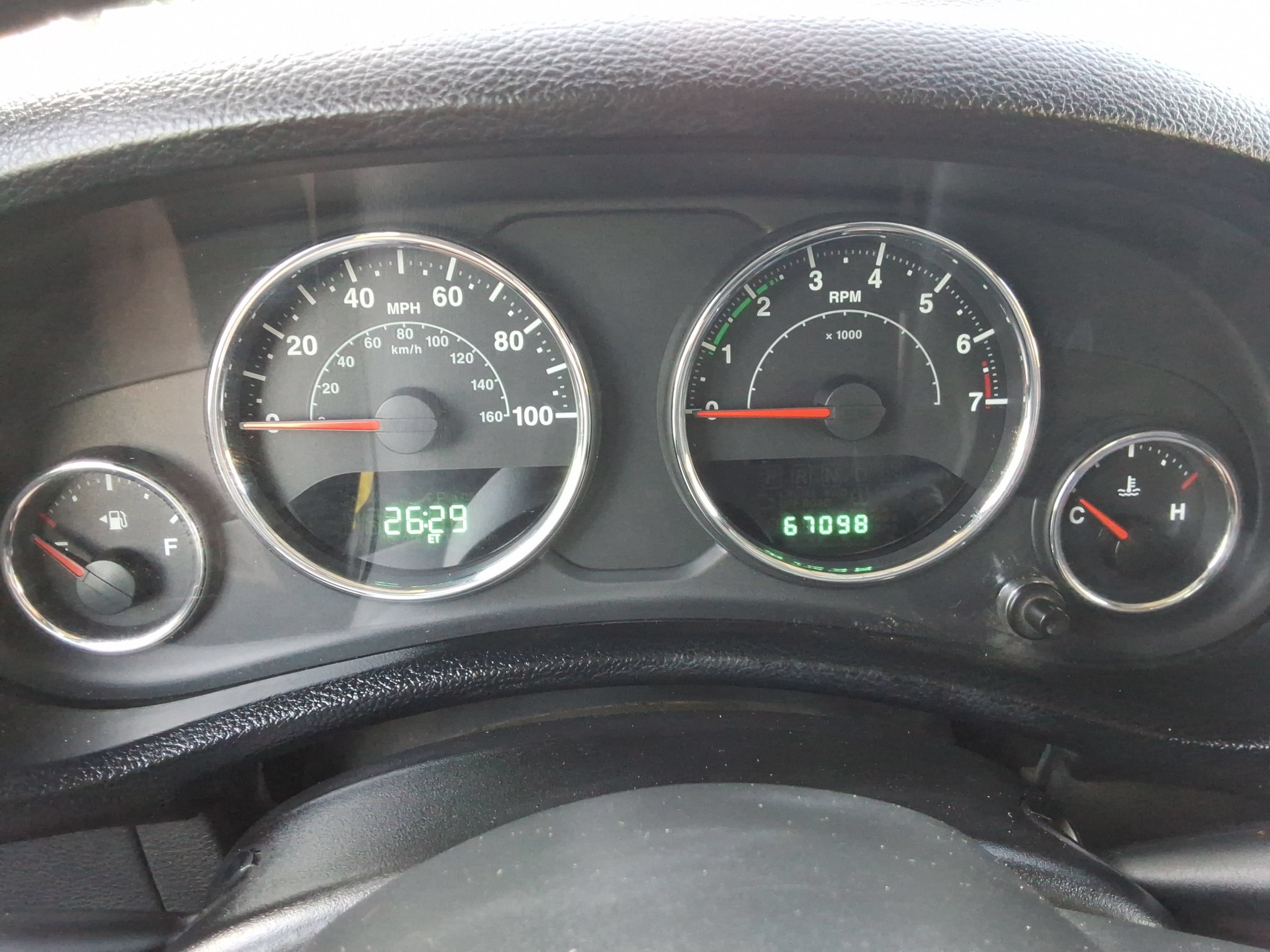 Used 2013 Jeep Wrangler Sport AWD/4WD image 25