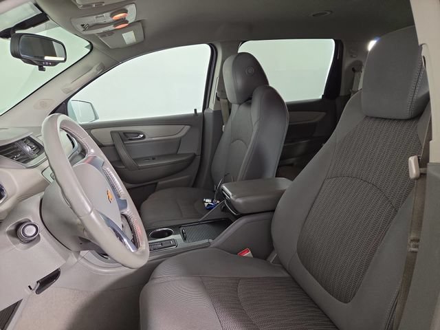 Used 2017 Chevrolet Traverse LT w/ Style and Technology Package FWD image 12
