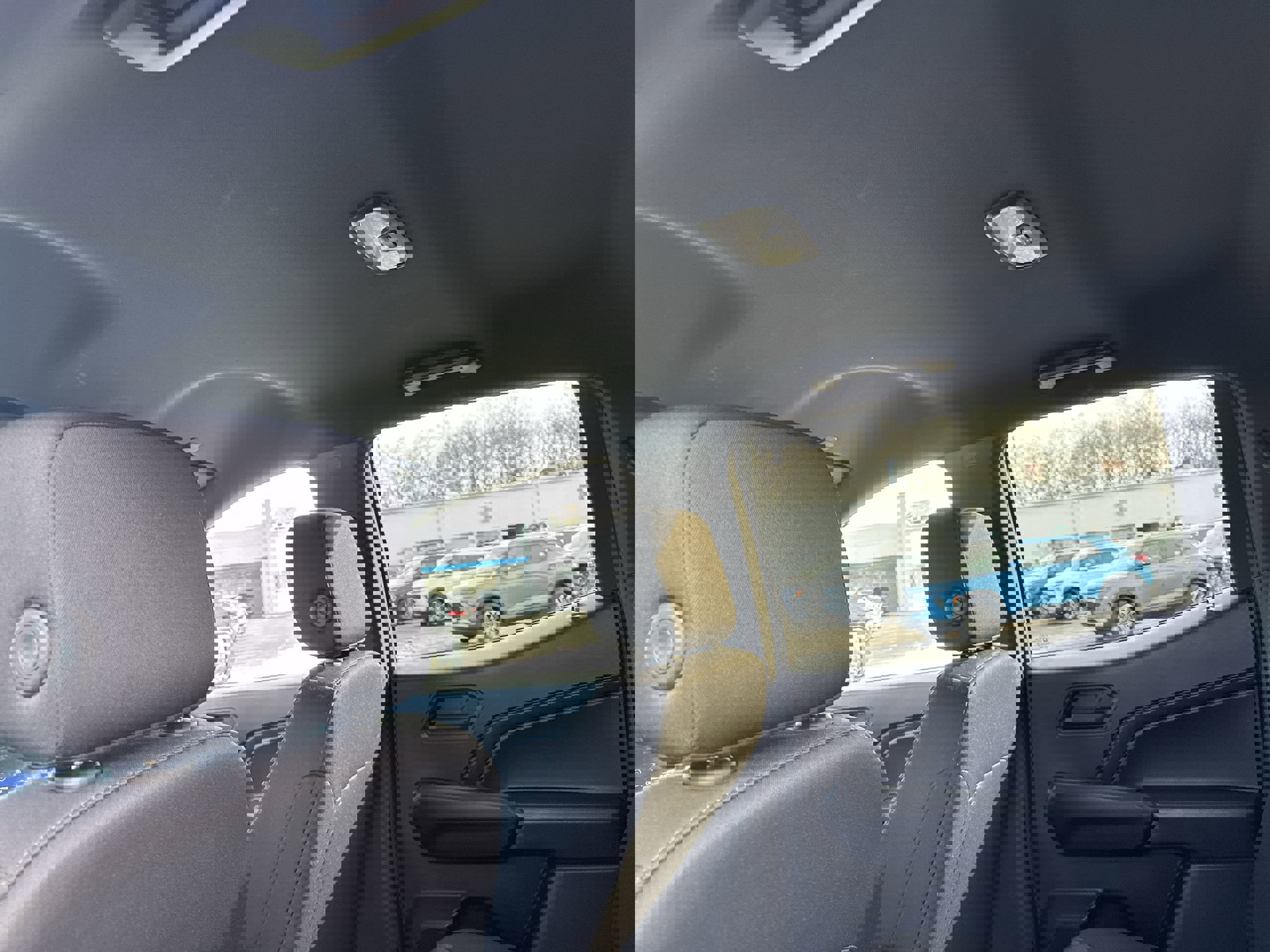 Used 2025 Chevrolet Colorado Trail Boss image 19