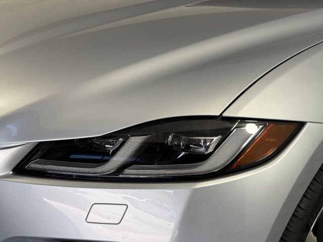 Certified 2022 Jaguar F-PACE S AWD/4WD image 14