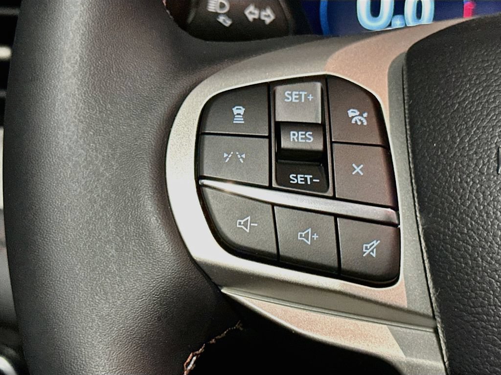 New 2026 Ford Explorer Active AWD/4WD image 27