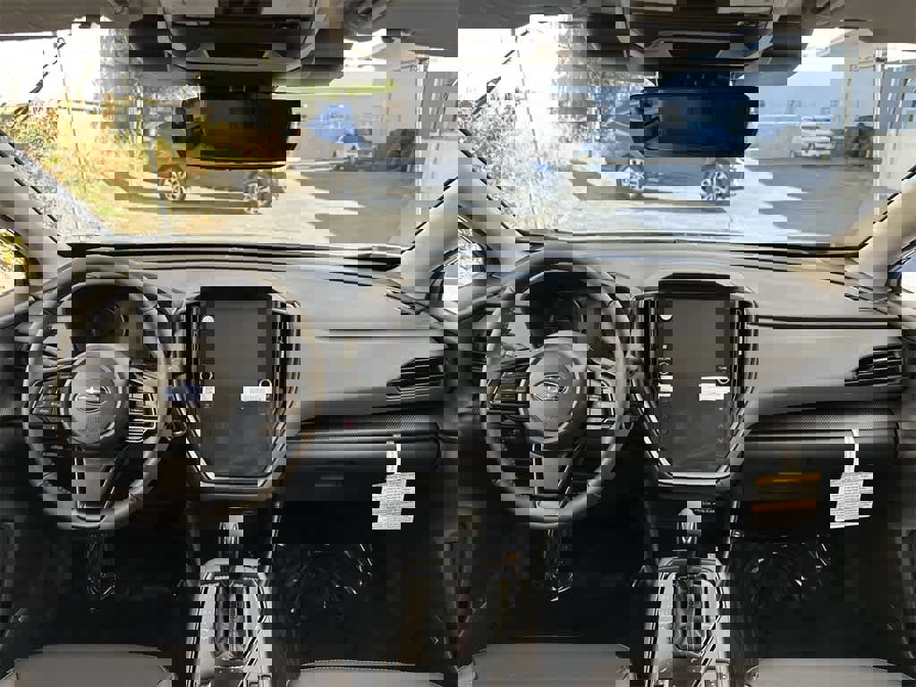 New 2025 Subaru Crosstrek 2.5i Limited w/ Crosstrek Mirror Package image 10