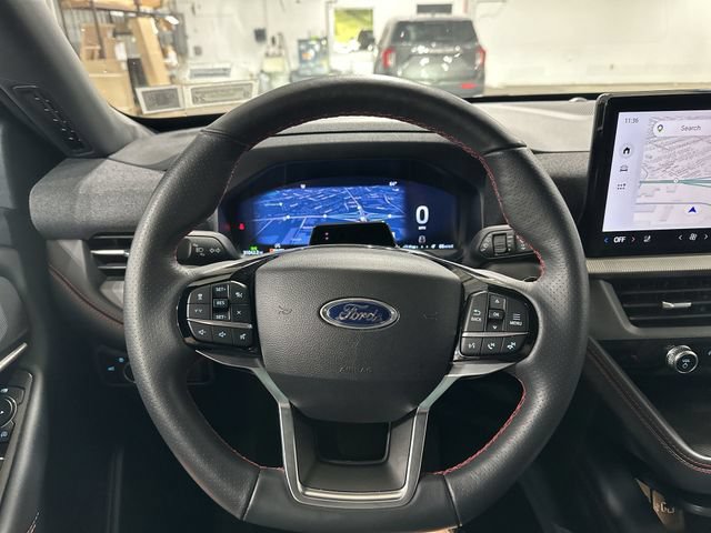 Used 2025 Ford Explorer ST-Line AWD/4WD image 15