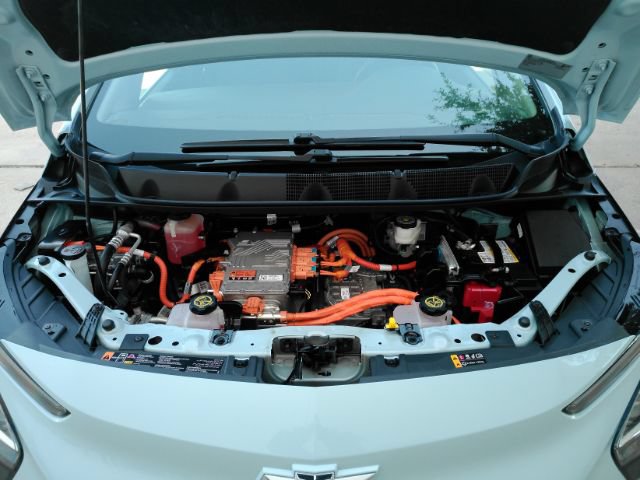 Used 2023 Chevrolet Bolt LT FWD image 26