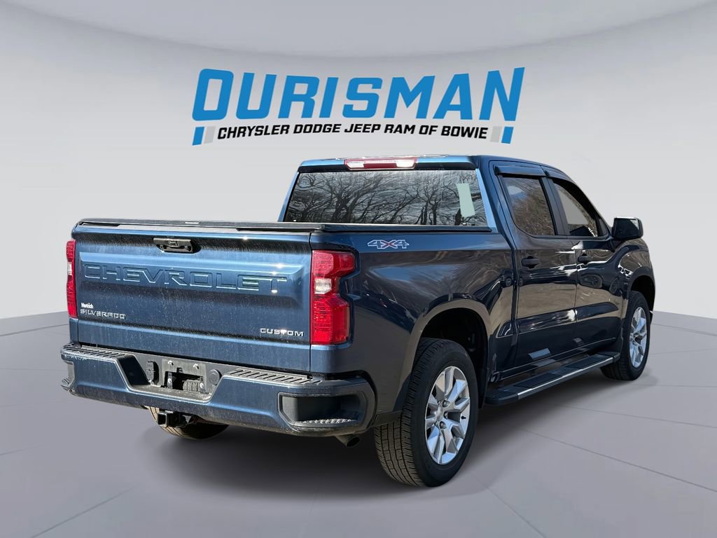 Used 2022 Chevrolet Silverado 1500 Custom image 2