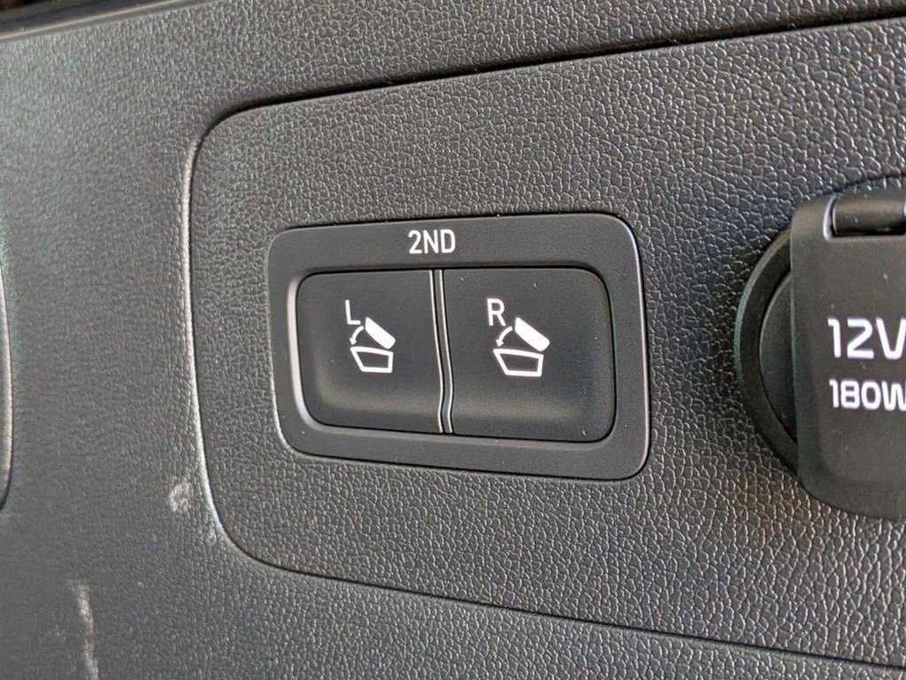 Certified 2023 Kia Sorento S AWD/4WD image 9