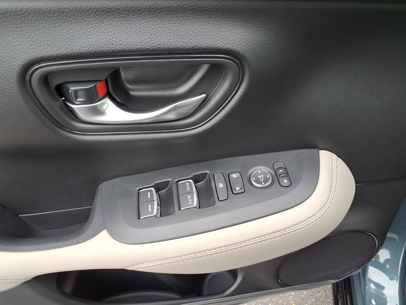 New 2027 Honda HR-V EX-L image 12