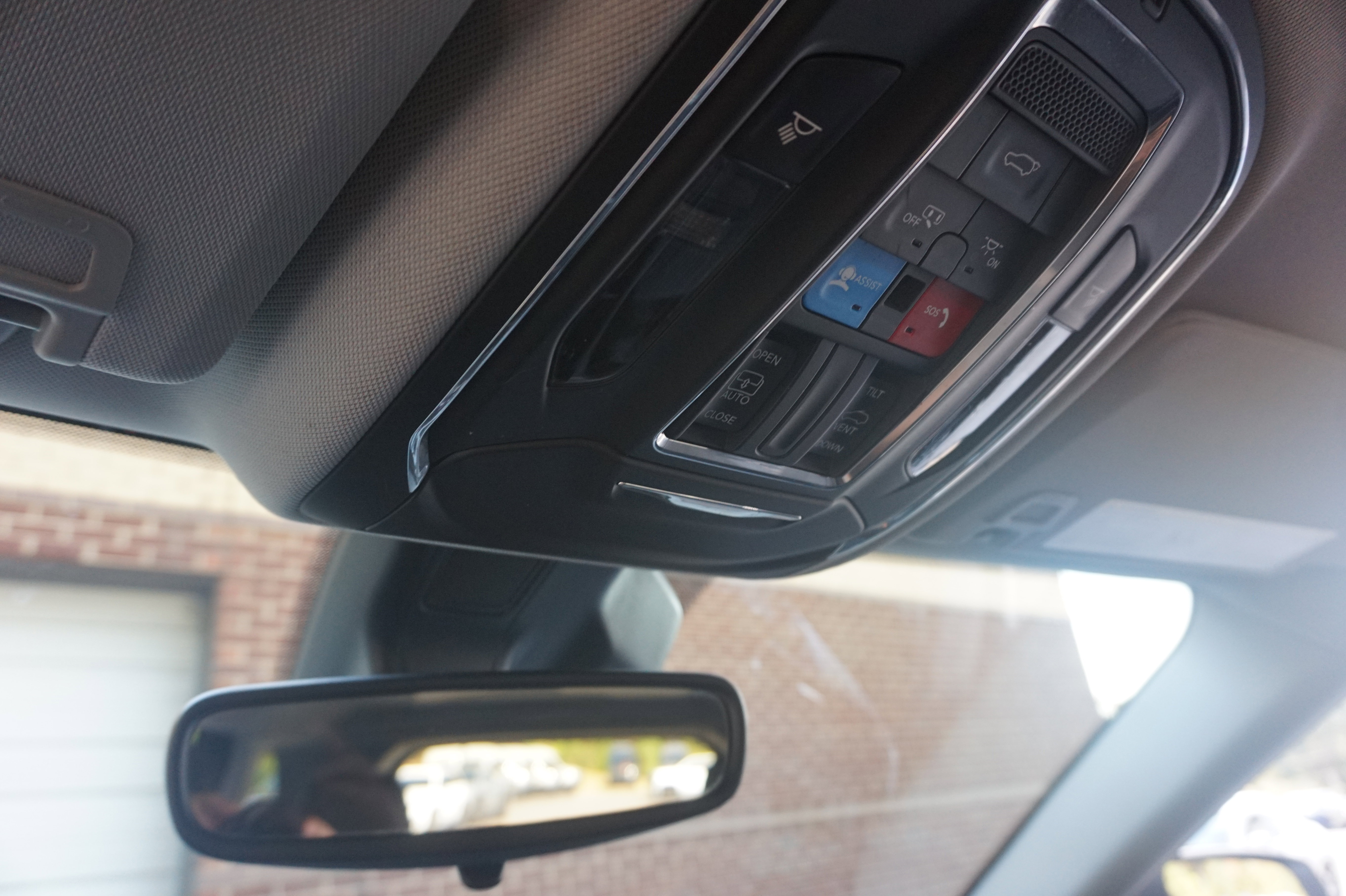 Used 2023 Jeep Grand Cherokee Laredo w/ Luxury Tech Group I image 31