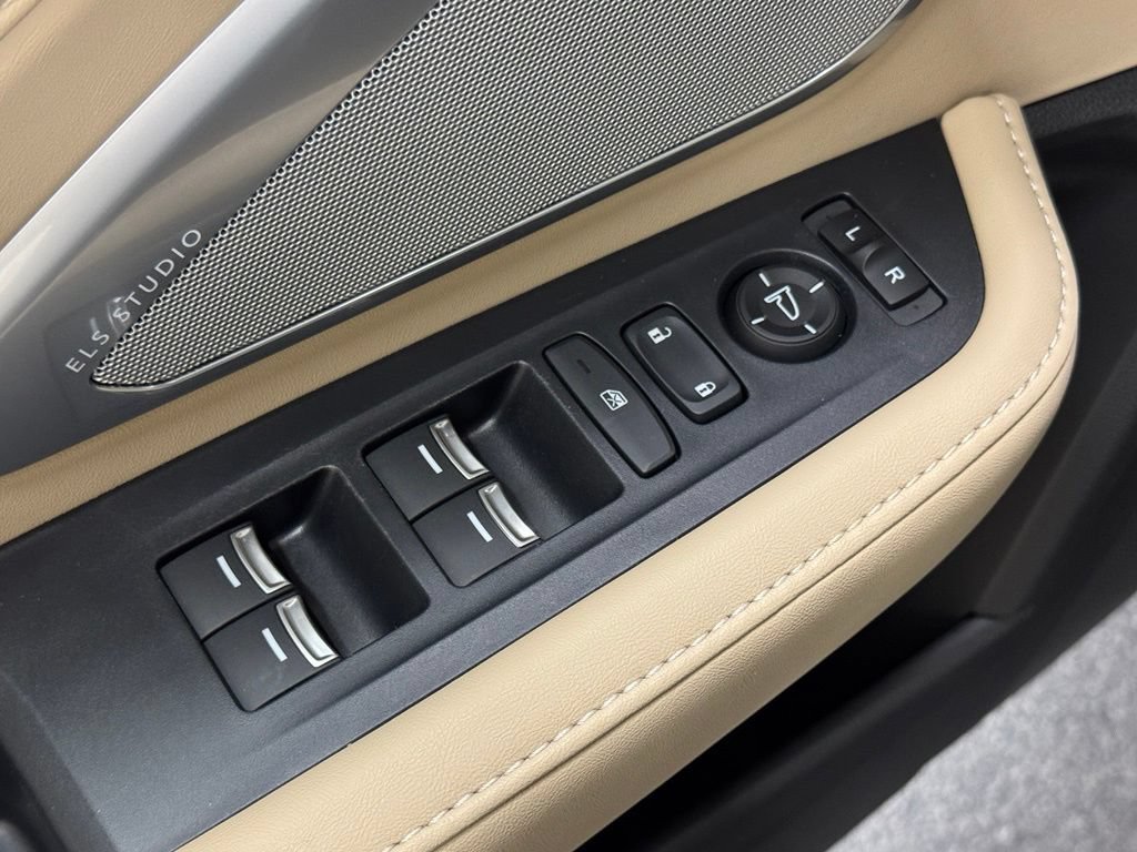 Certified 2024 Acura RDX SH-AWD w/ Technology Package image 13