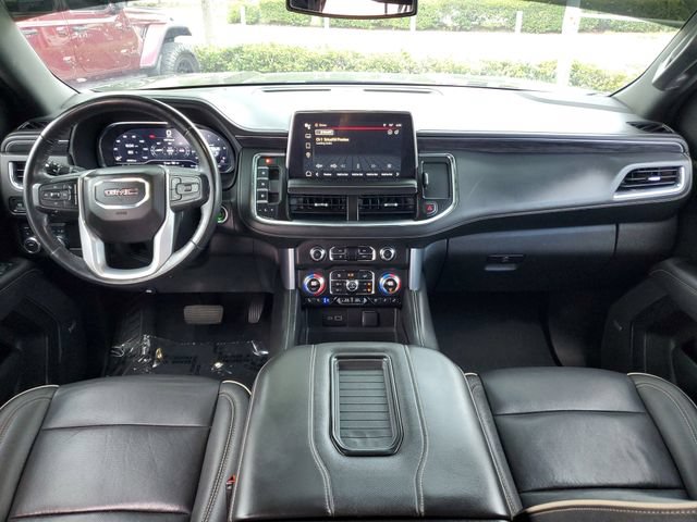 Used 2023 GMC Yukon SLT AWD/4WD image 12