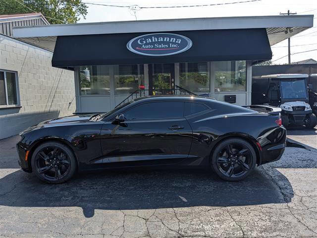 Used 2023 Chevrolet Camaro LT w/ Technology Package image 2