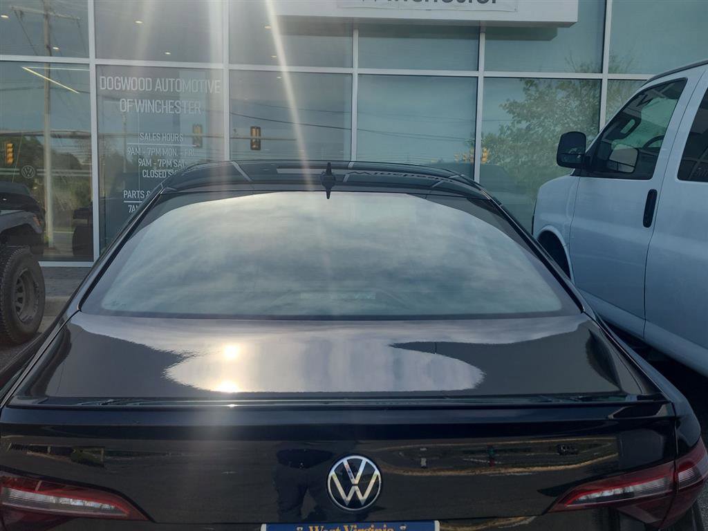 Used 2023 Volkswagen Jetta GLI Autobahn image 7