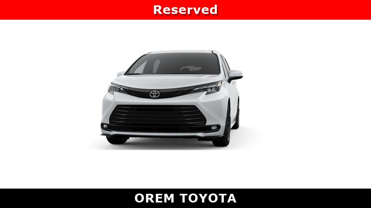 New 2026 Toyota Sienna XLE Woodland Edition AWD/4WD image 18
