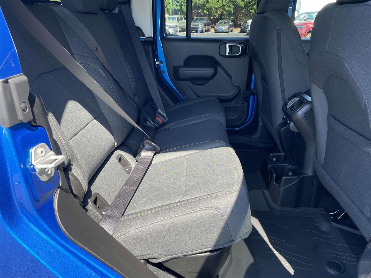 New 2025 Jeep Gladiator Sport image 32