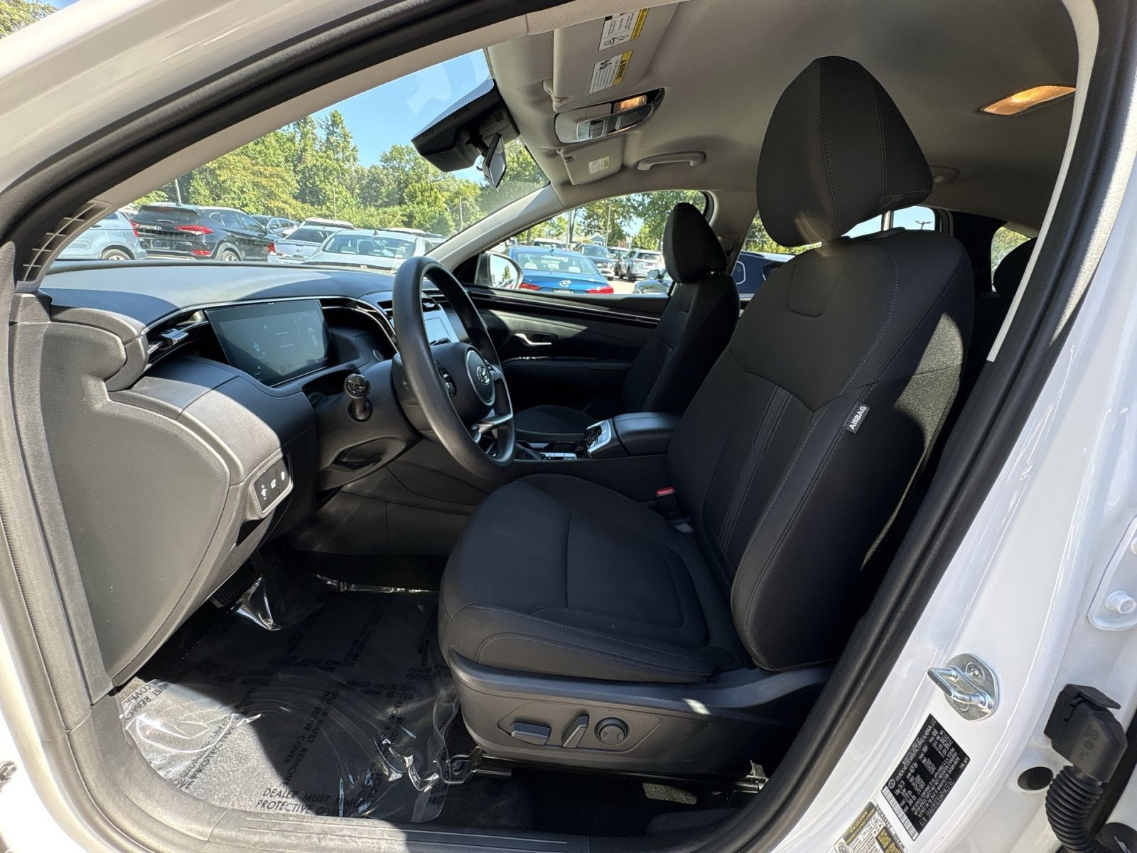 Certified 2024 Hyundai Tucson SEL FWD image 13