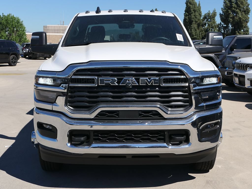 New 2026 RAM 3500 Tradesman w/ Chrome Appearance Group A AWD/4WD image 8
