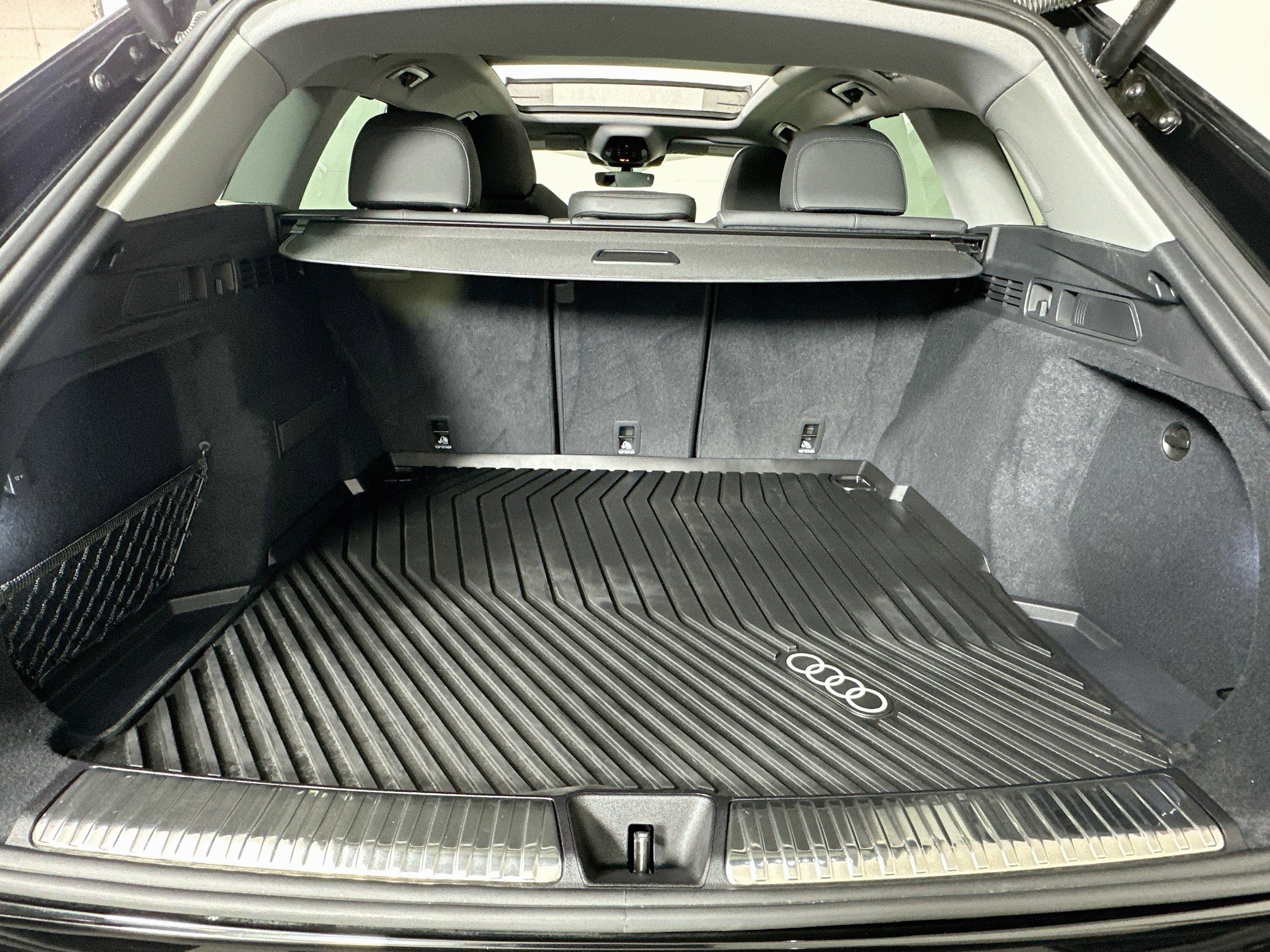 Used 2025 Audi Q5 Premium Plus w/ Premium Plus AWD/4WD image 26
