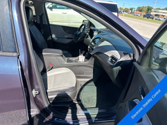 Used 2018 Chevrolet Equinox Premier FWD image 13