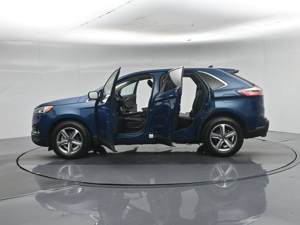 Certified 2020 Ford Edge SEL w/ Convenience Package FWD image 39